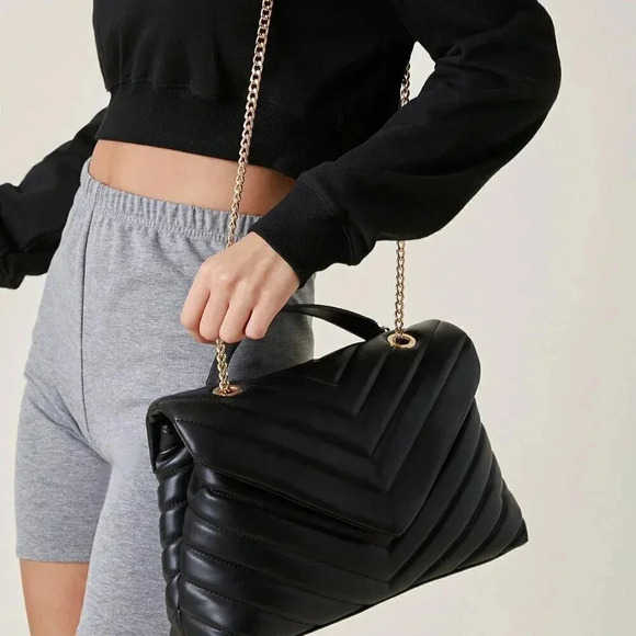 Black Elegant Women's Shoulder Bag - Picture 3 of 5